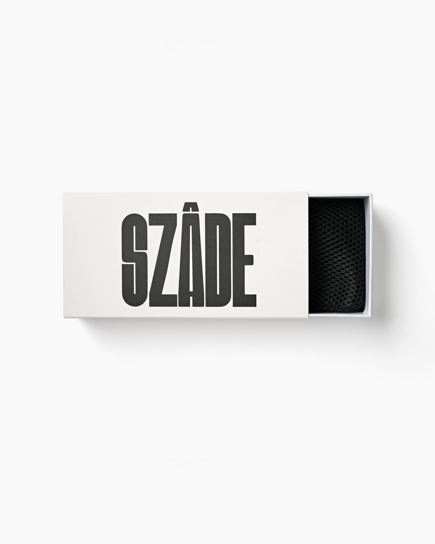 SZADE - after dark ; black / acid
